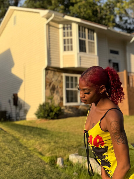 Ms Allure model pretty photo