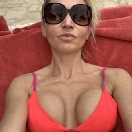 u7488958 star archive