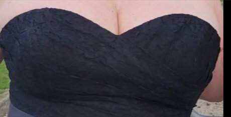 Taylor Bednar erotic pornstar photo