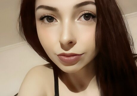 BabyKia star naked images