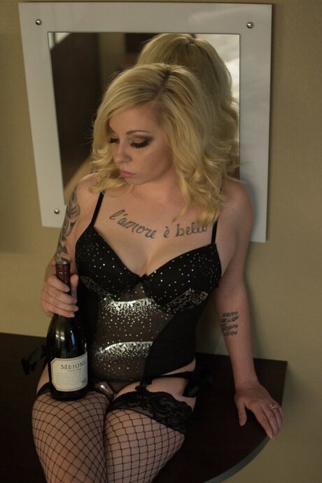 Kaitlin nude pornstar pic