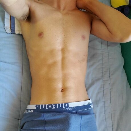 Baby Bear nudes star pics