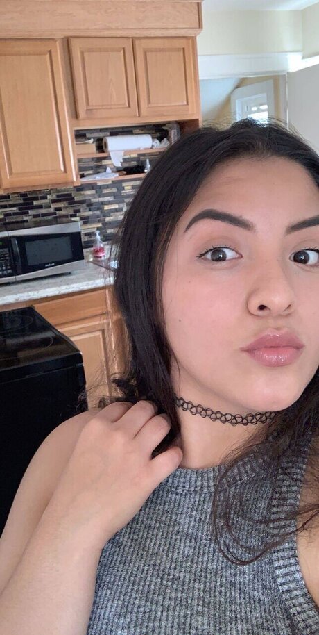 MissJ pretty star photo