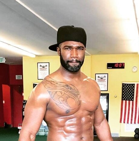 Coach W sex pornstar picture