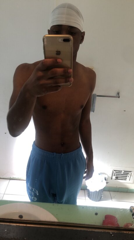 Ziggy Flores pornstar xxx pictures