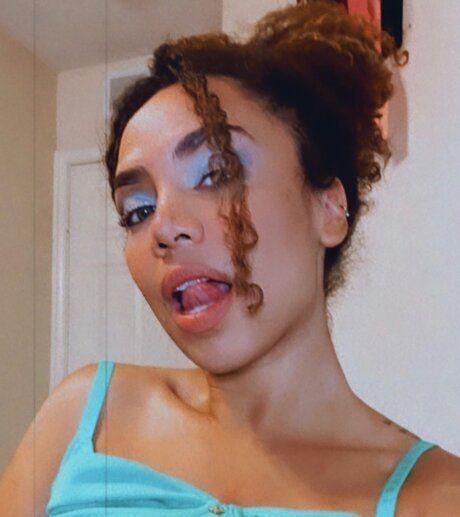 Jada Evans erotic model images