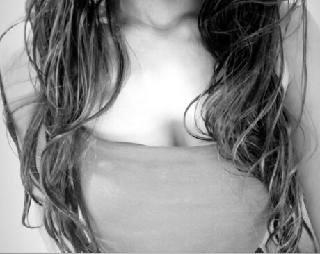 Eryn Zarch nudes model pictures