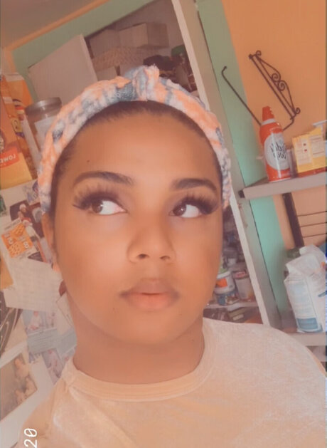 Yaya nautica pretty star archive