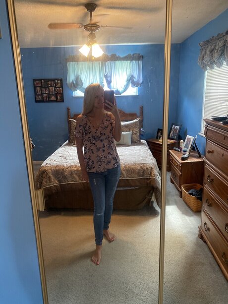 Danielle Engel exclusive actress galleries