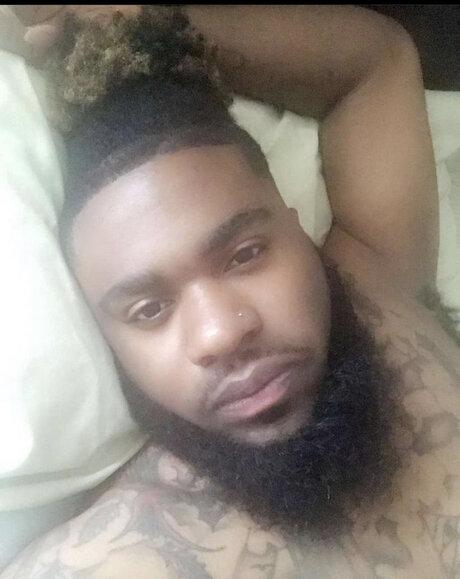 Davidjr504 model exclusive pic