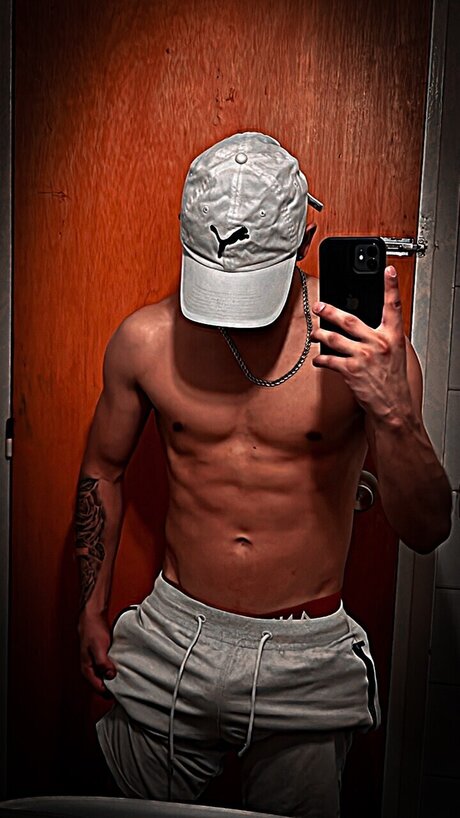 Saimon_ hot pornstar img