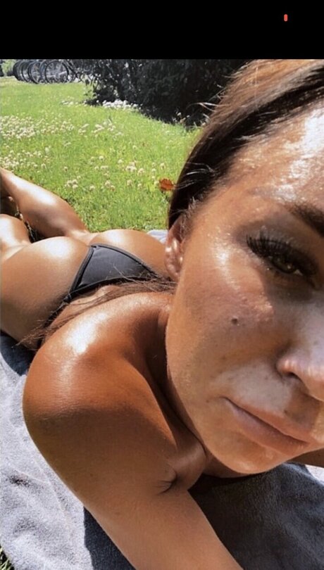 gloryhole wife onlyfans art porn img