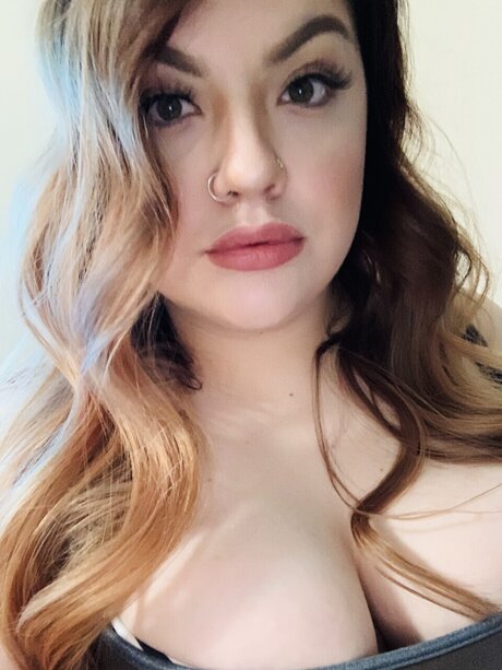 Anel model top photos