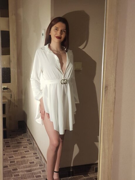 Avamorgen naked pornstar archive