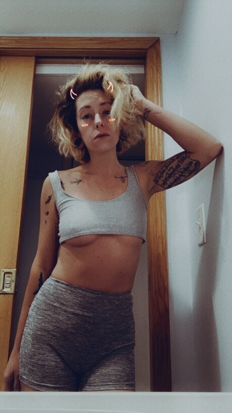 naked yoga onlyfans nice pic