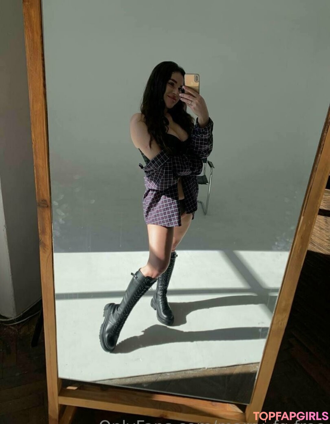 sister nude onlyfans naked image