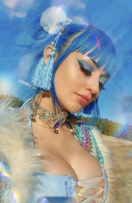 freejewelzblu star nude img