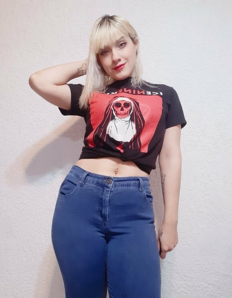 teacher milf onlyfans free naked photo