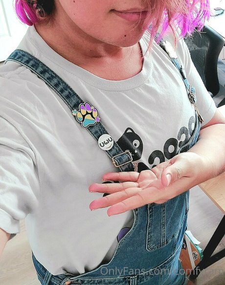 asmr girls onlyfans hot photos