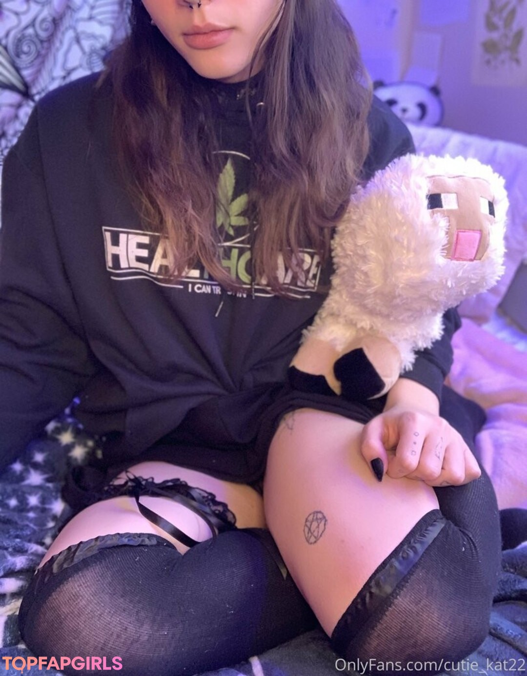 cutiekatw nice pornstar image