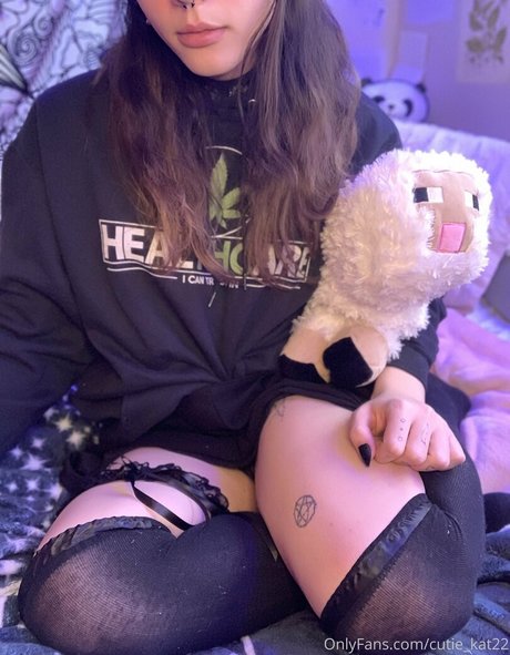 cutiekatw star erotic pics