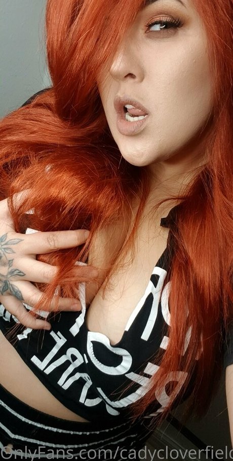 mrs cloverfield pretty model photos