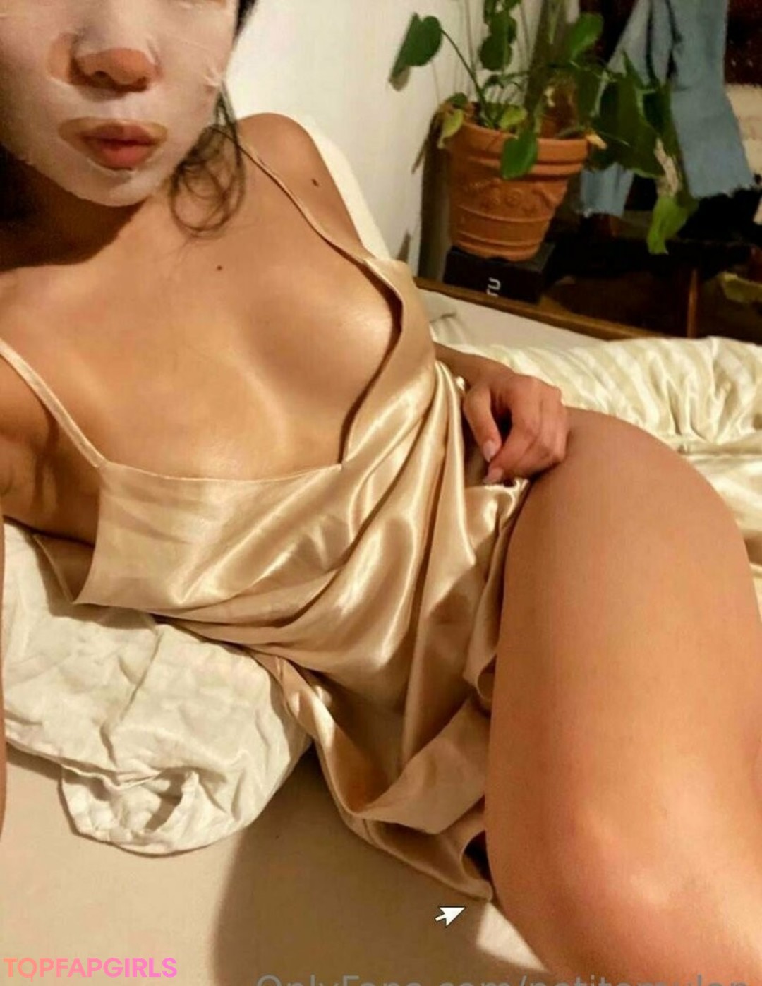 petitemulan pornstar hot pic