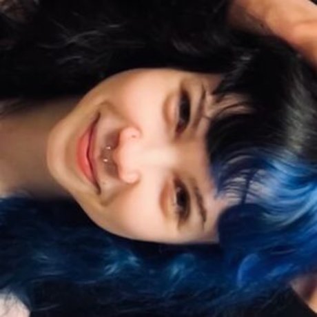 Xxvioletaddamsxx model hd picture