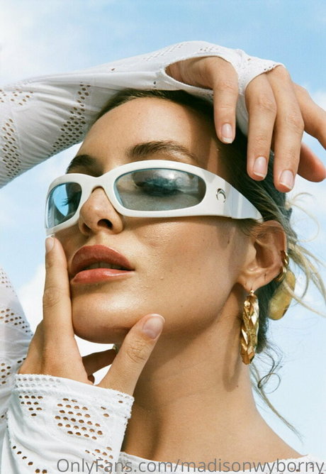 lucy love98 pornstar hd images