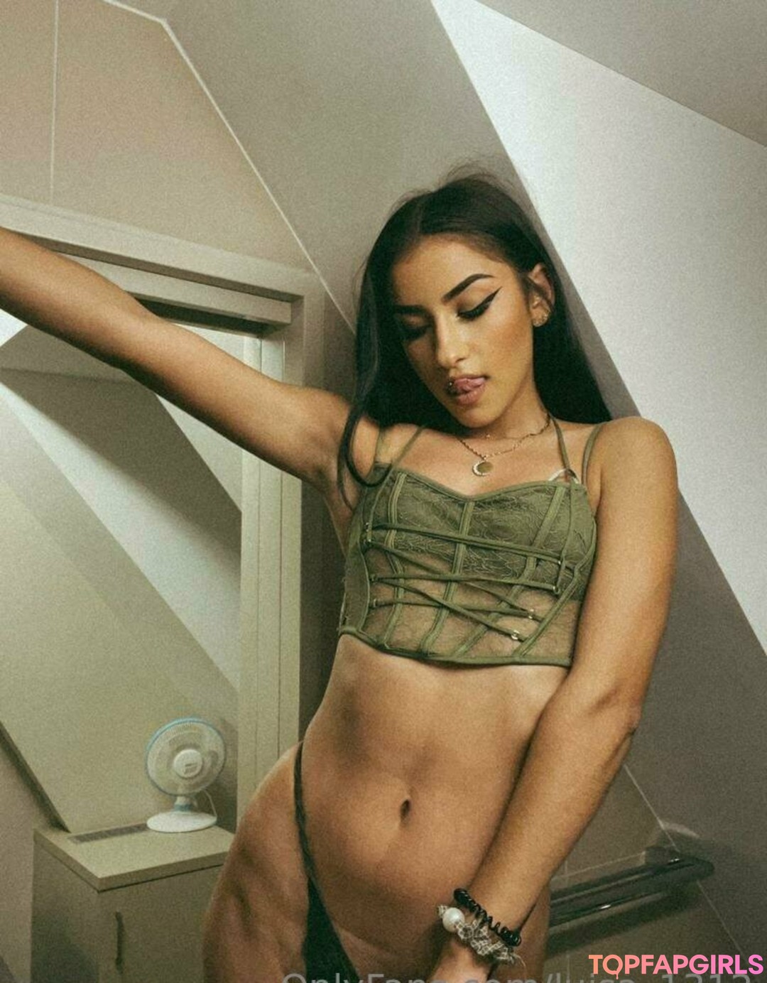 dp onlyfans beautiful naked picture