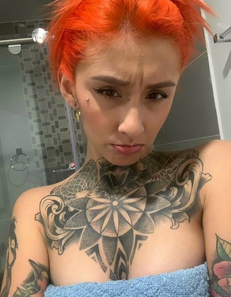 rachelgreyx naked model photo