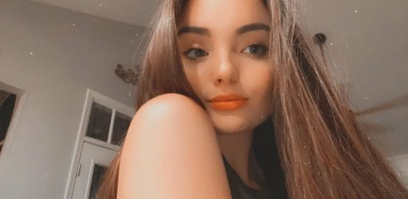 elliexlovely star xxx pics