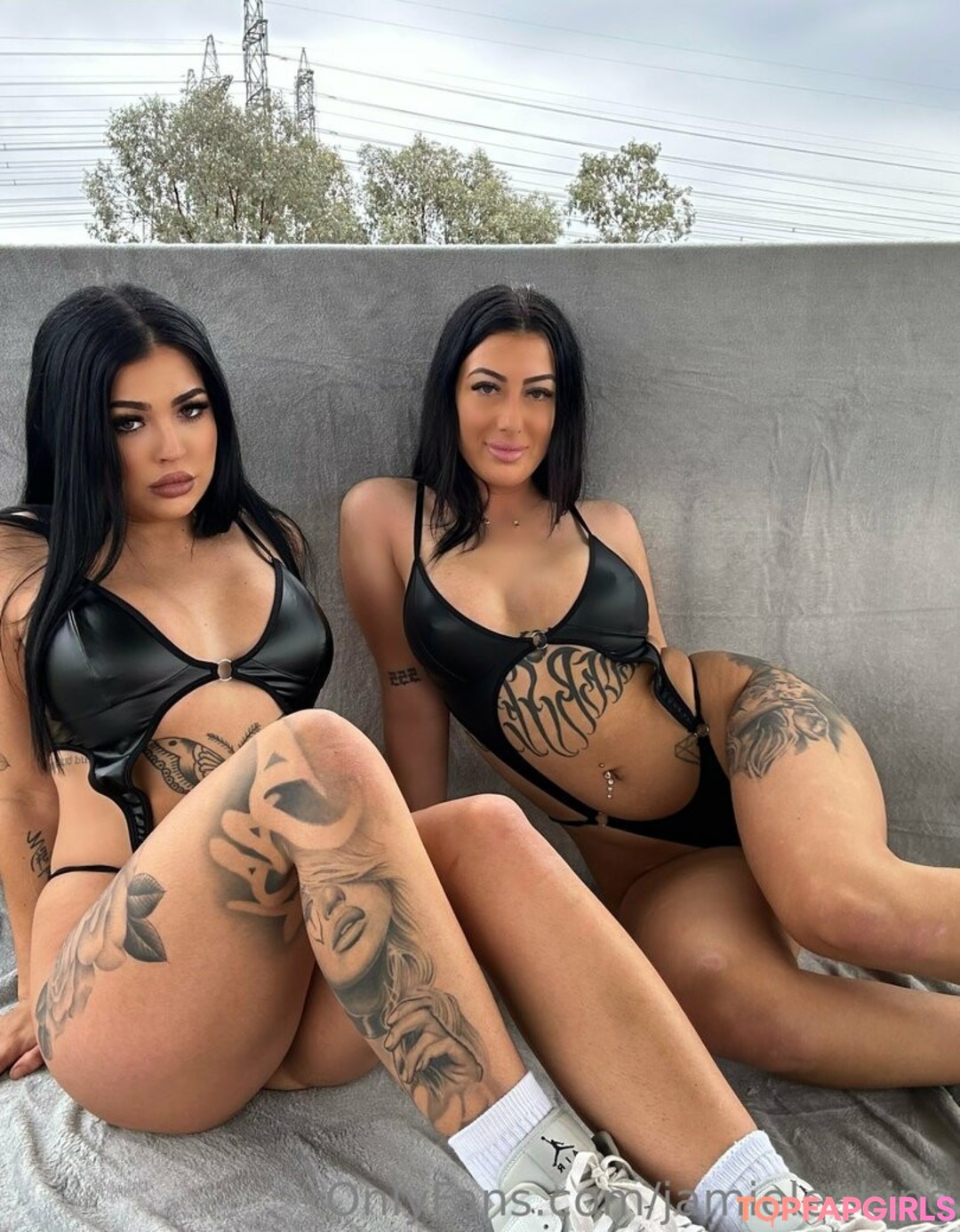 jamieleeking pornographic model images