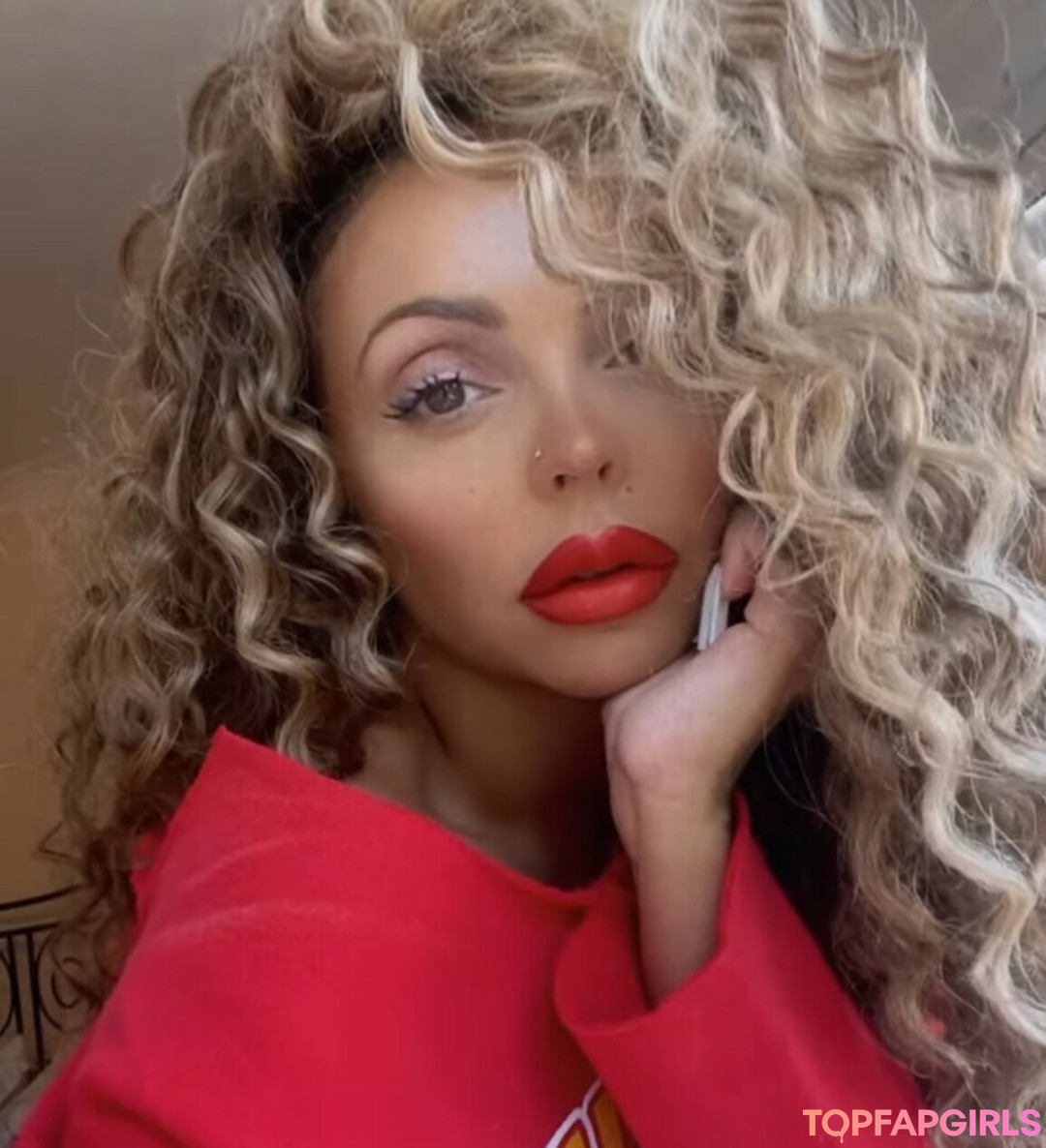 Jesy Nelson naked pornstar img