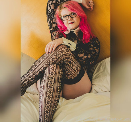 bodybuilder male onlyfans sexy picture