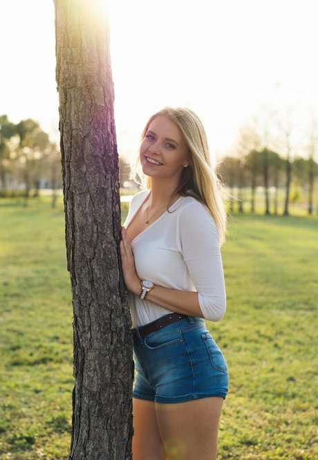 Lydia N sexy actress image