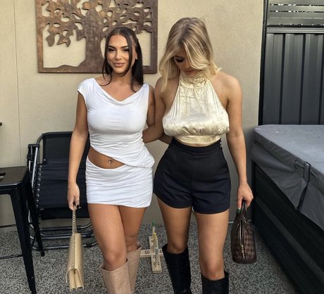 italian milf onlyfans erotic picture