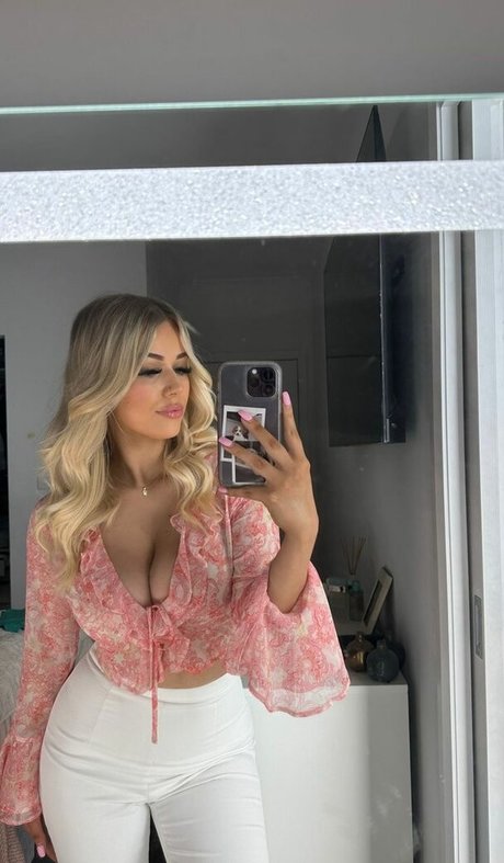 innocent onlyfans art naked picture