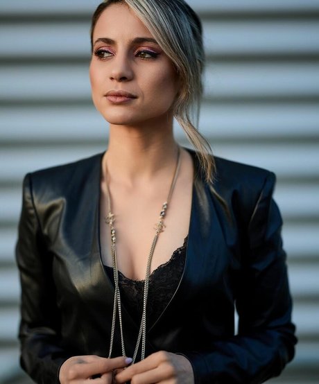 laure bv star pornographic archive