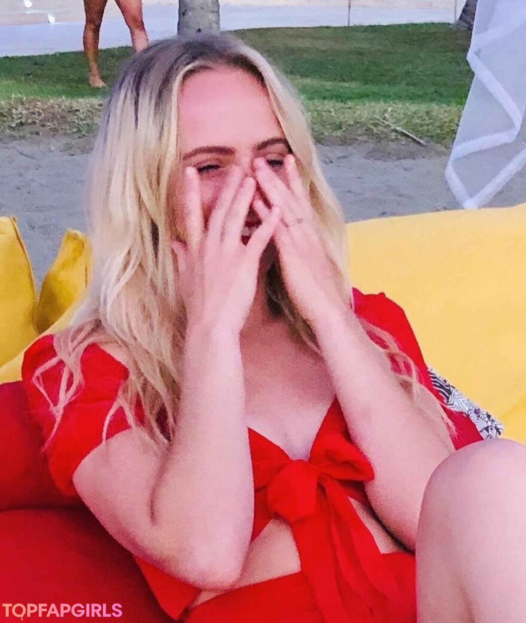 Madilyn Bailey high quality actress img