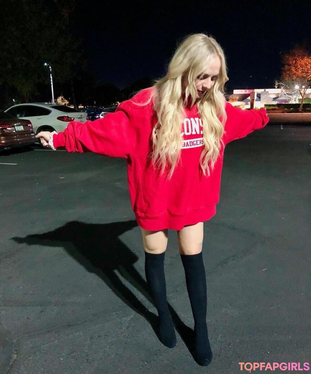 Madilyn Bailey art pornstar pics