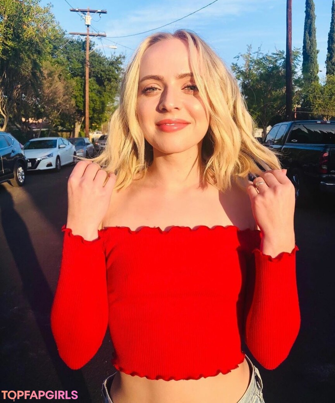 Madilyn Bailey pornstar pictures