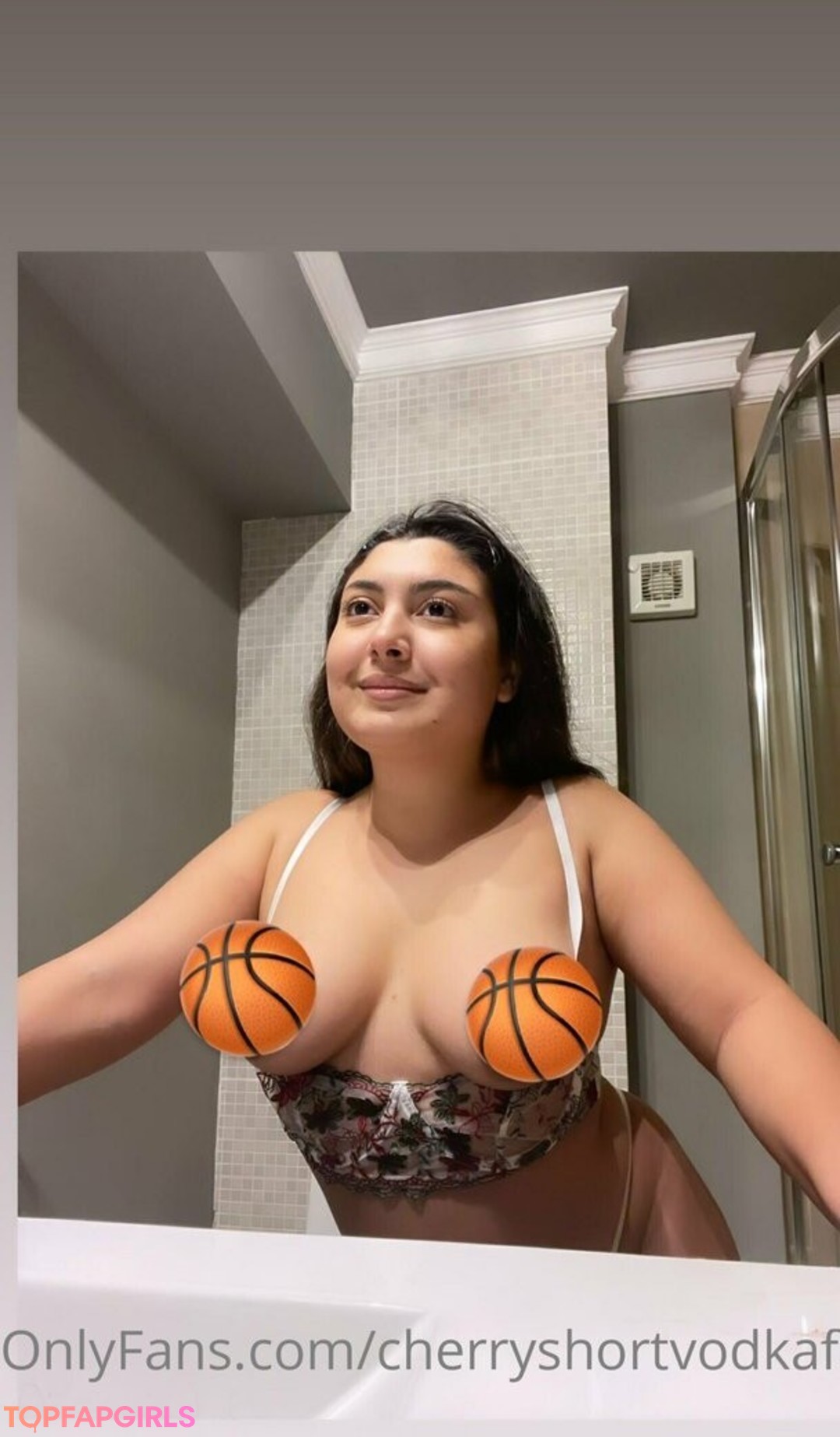 babe cherryfree top actress pics
