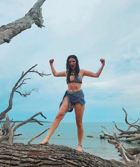 Alyson Tabbitha pornstar high quality pictures