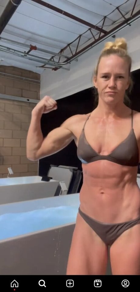 Holly Holm free star picture