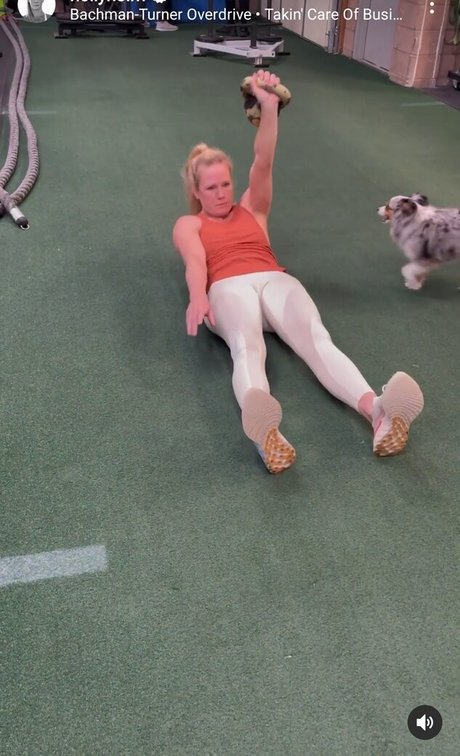 Holly Holm model best pictures