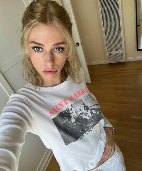 Halli Lover nudes pornstar pictures