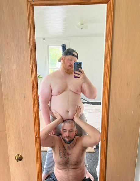 roaminghog exclusive model archive