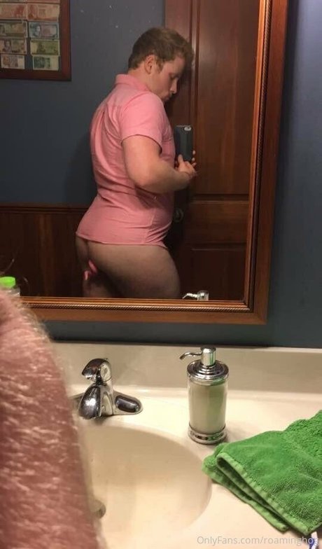 roaminghog star xxx galleries