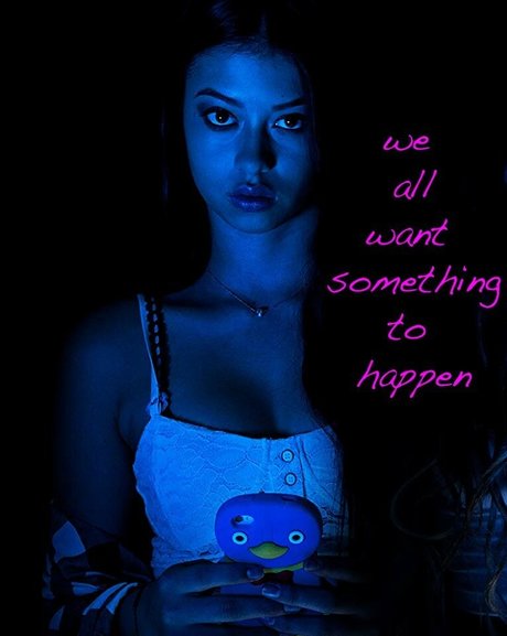 Amber Midthunder model high quality gallery